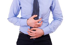 Abdominal pain in a man is a reason to think about the presence of parasites in the body